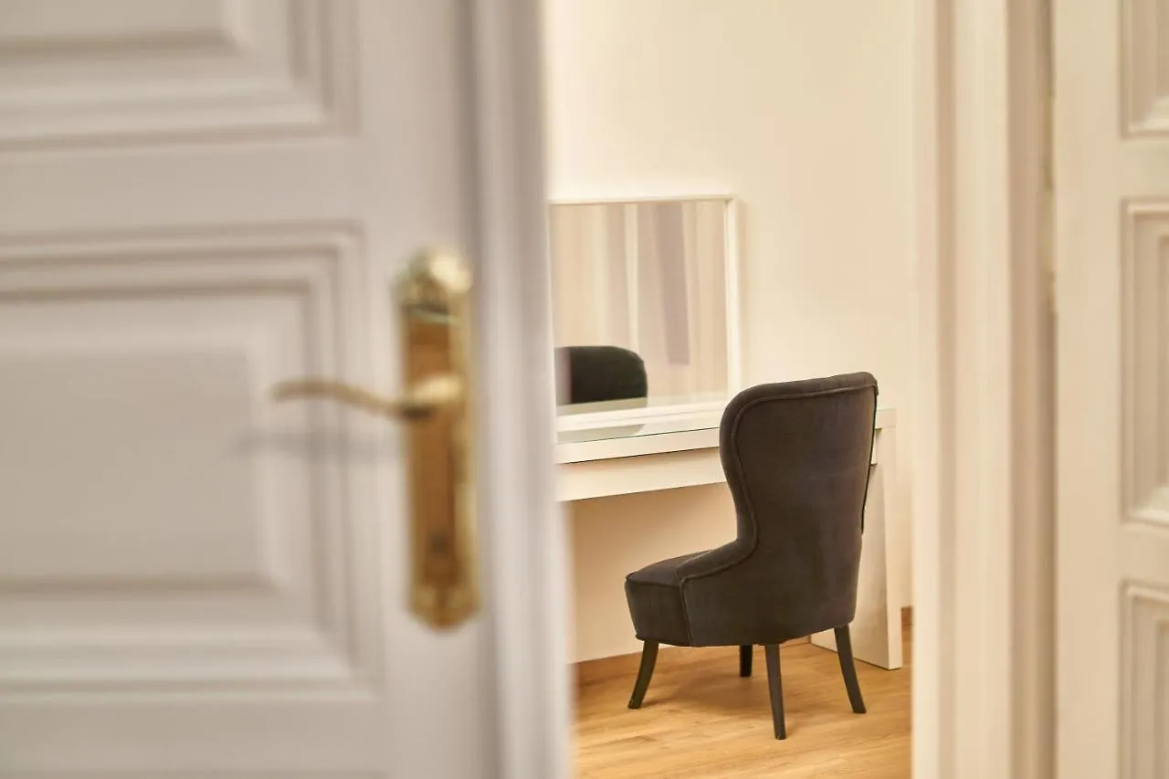 D20 Apartman | Budapest