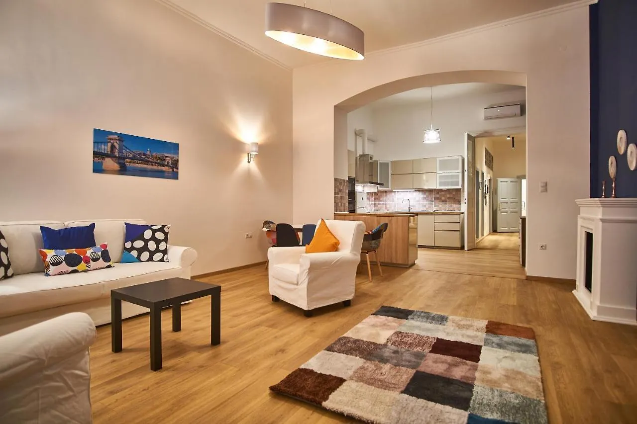 D20 Apartman | בודפשט 0*,